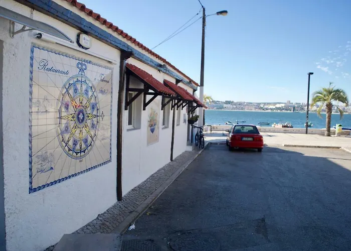 펜션 Fisherman's House - A Boat Ride From Lisbon